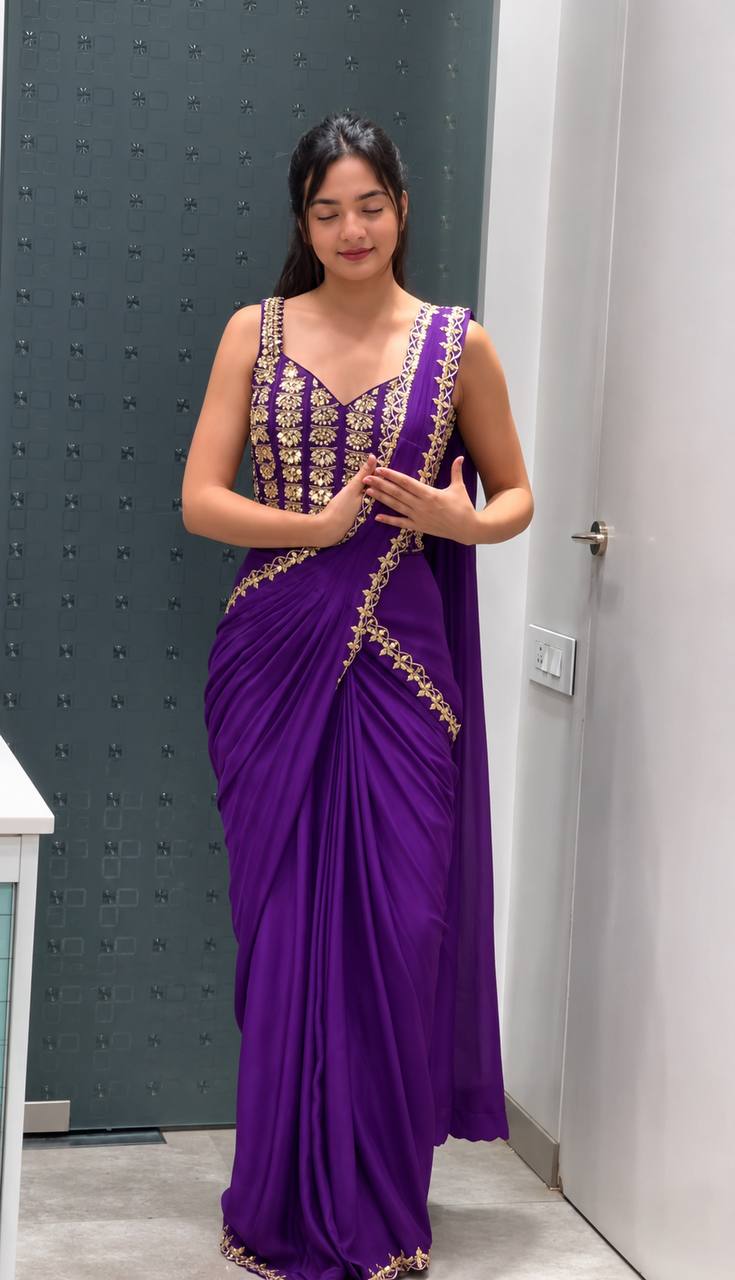Heavy Crepe Silk Saree with Golden Foil Work